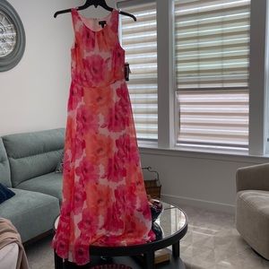 Vibrant Maxi dress